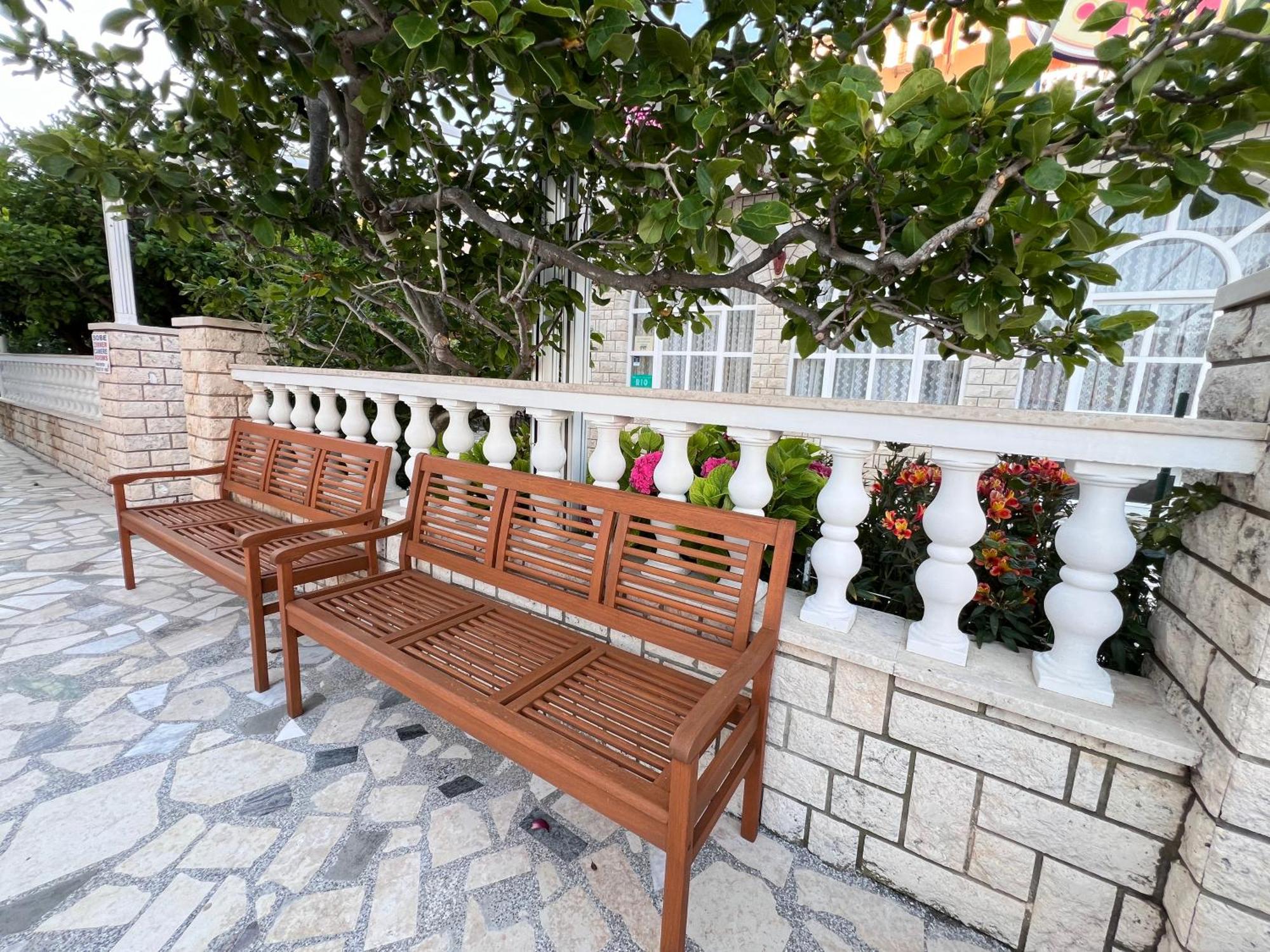 Bed & Breakfast Rab Palit Exterior foto